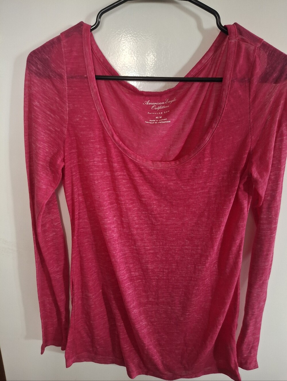 American Eagle Outfitters Hot Pink Long Sleeve Scoop Neck Top